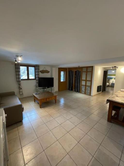 Appartement Paisible Pres Des Pistes De Ski 4 Pers Fontrabiouse Esterno foto